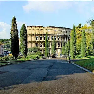 https://tolli-colosseo-apartment.it-romehotels.com